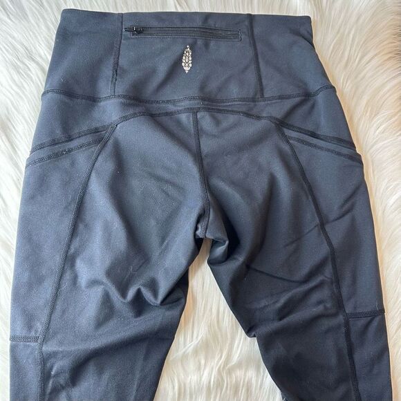 Free People Movement Out Of Your League Crop Leggings XS - Picture 11 of 16